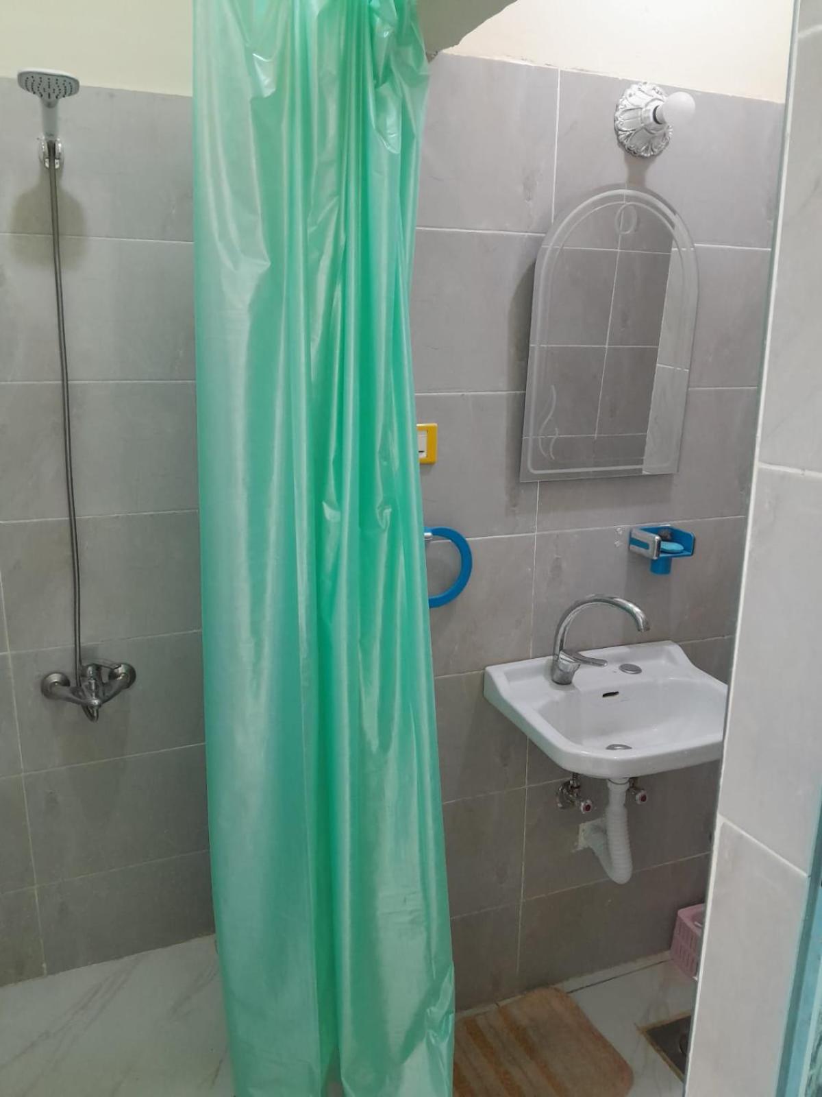 2-rooms In Maadi ! Cairo